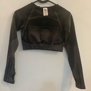 Gymshark geo crop top